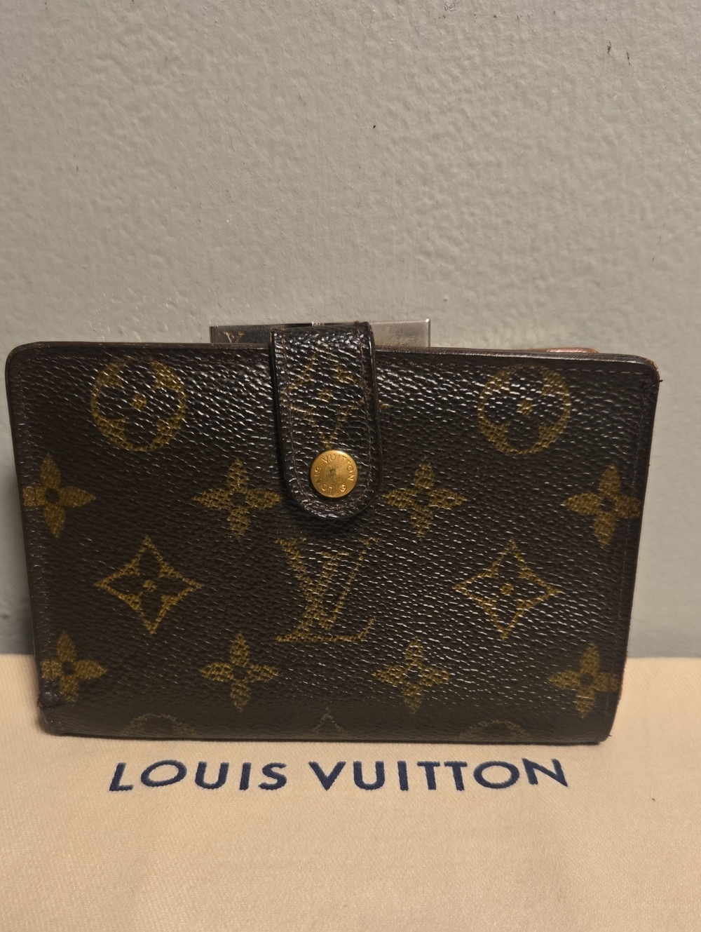 Louis Vuitton Monogram Kisslock Wallet